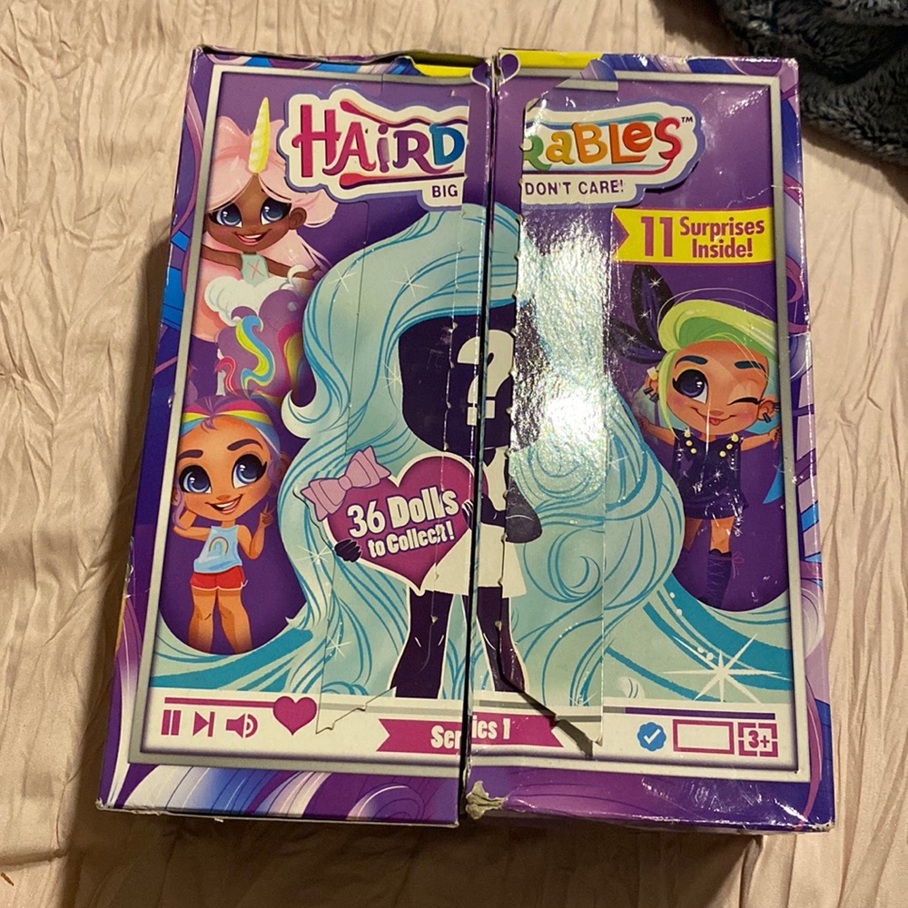 Hairdorable doll with set used but in very good condition with all pieces